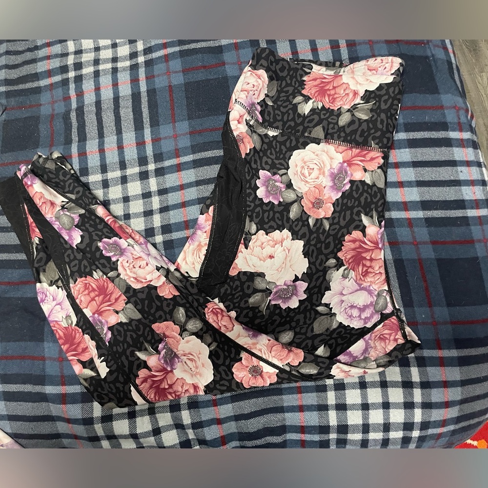Floral Leggings with Pink and Purple Roses